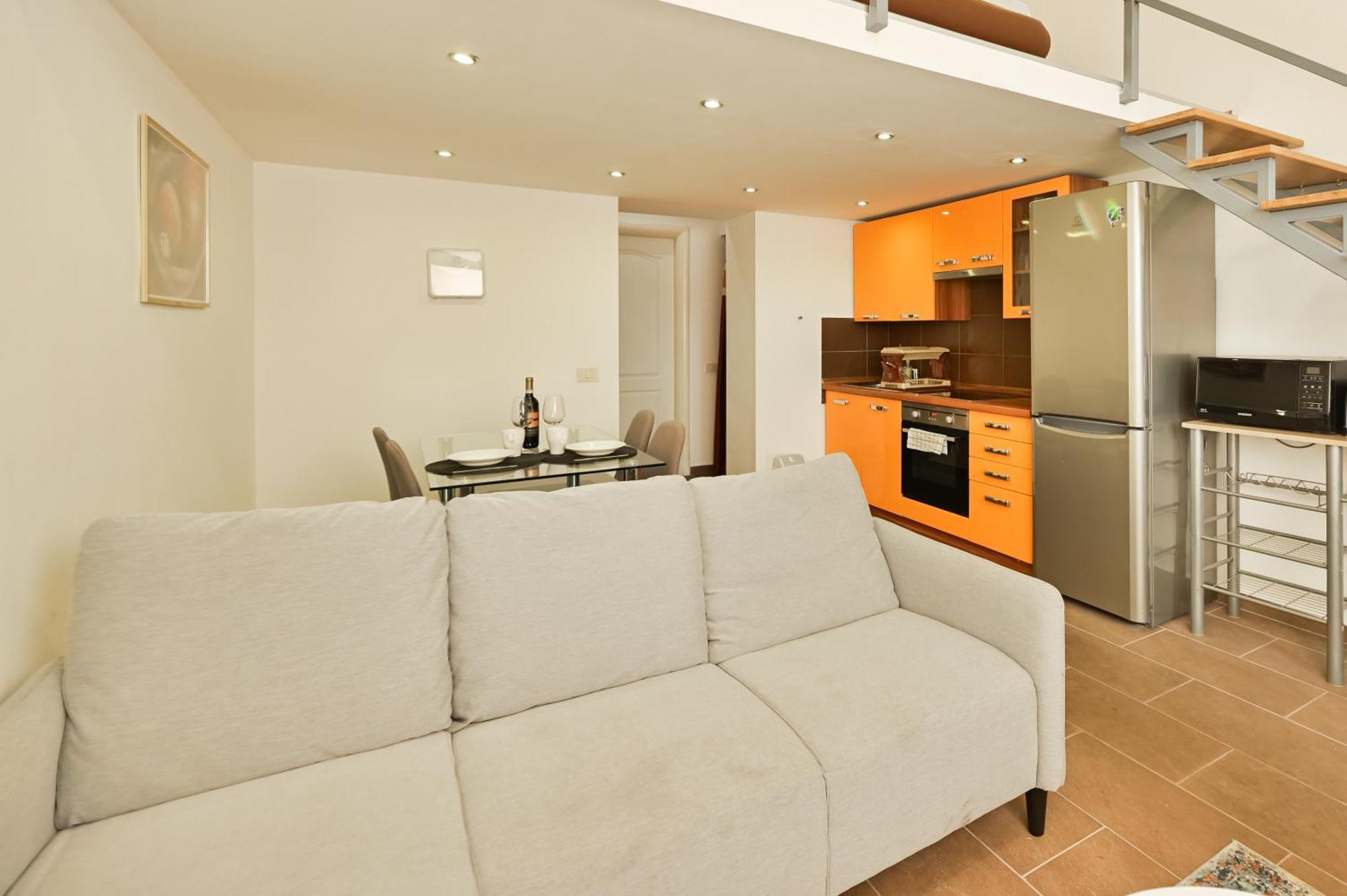 דירות בודפשט Danube Dwelling Akacfa 41 מראה חיצוני תמונה